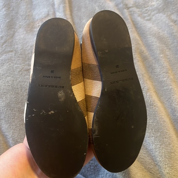 Size 29 Burberry Nova check flats - Picture 2 of 8